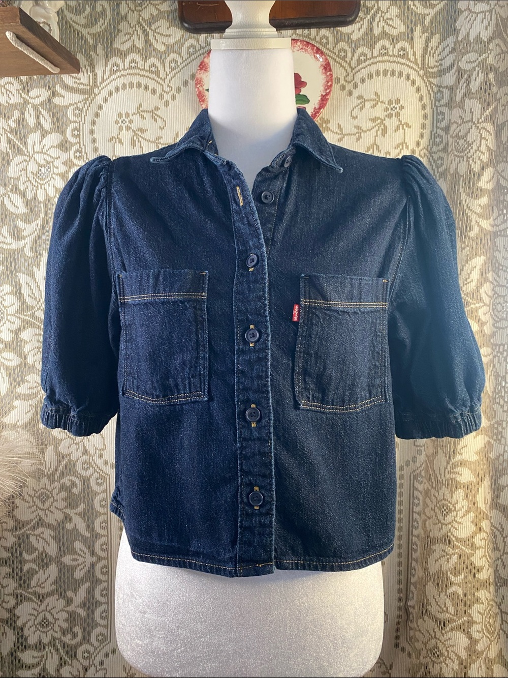 Levi's Dark Blue Denim Puff Sleeve Button-Front Shirt - Picture 2 of 9